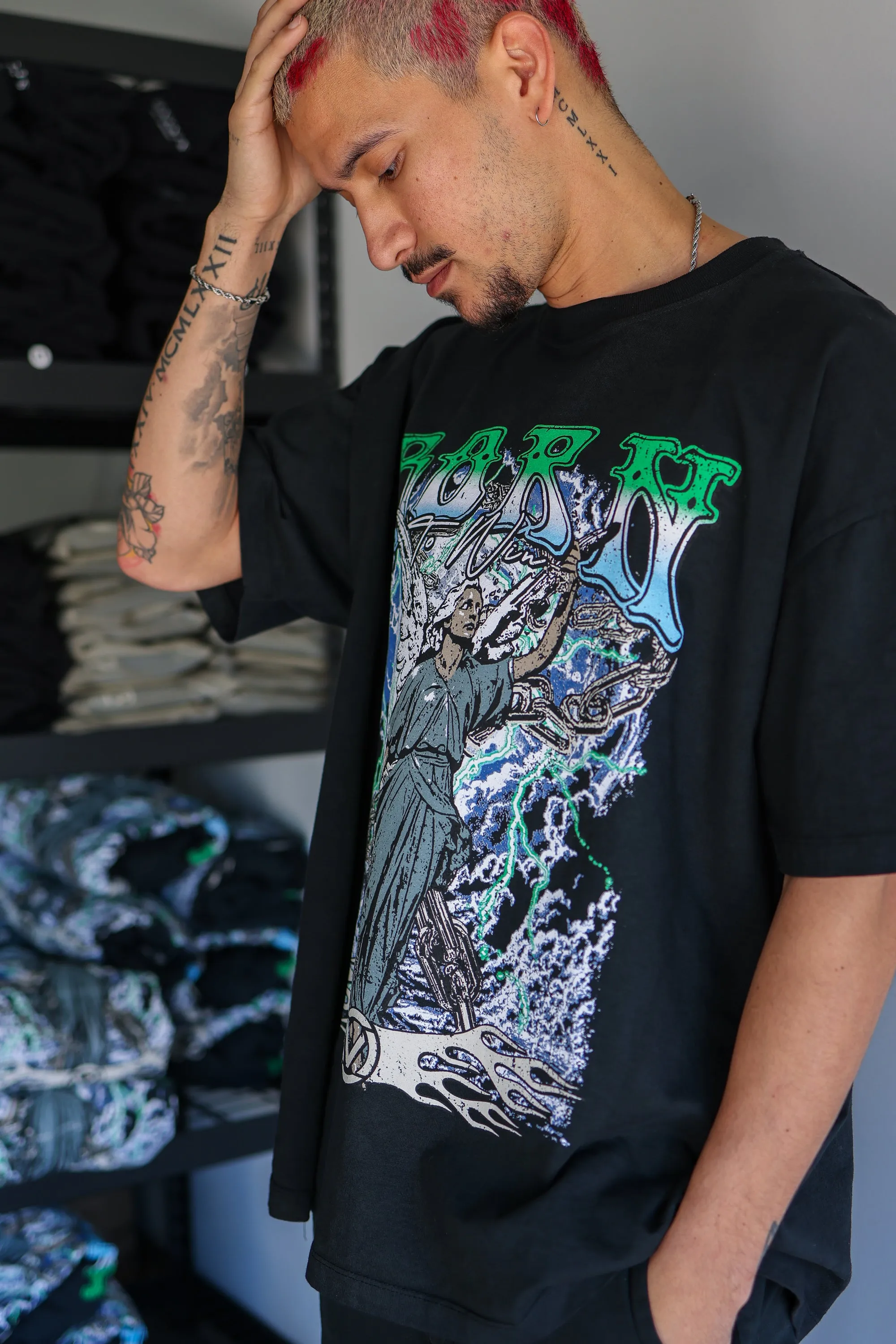GENESIS RISING T-SHIRT - WASHED BLACK