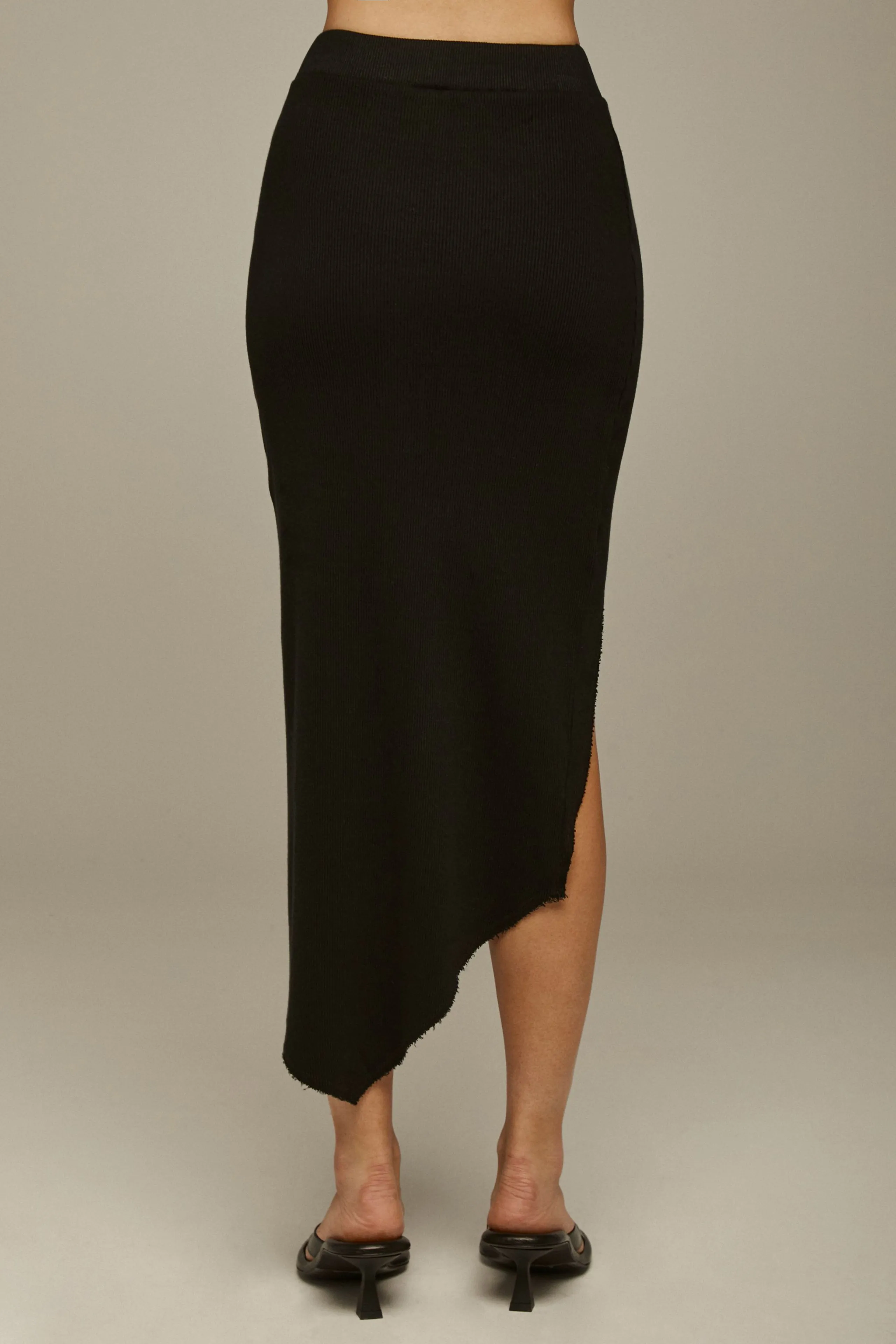 Ribbed High Low Skirt