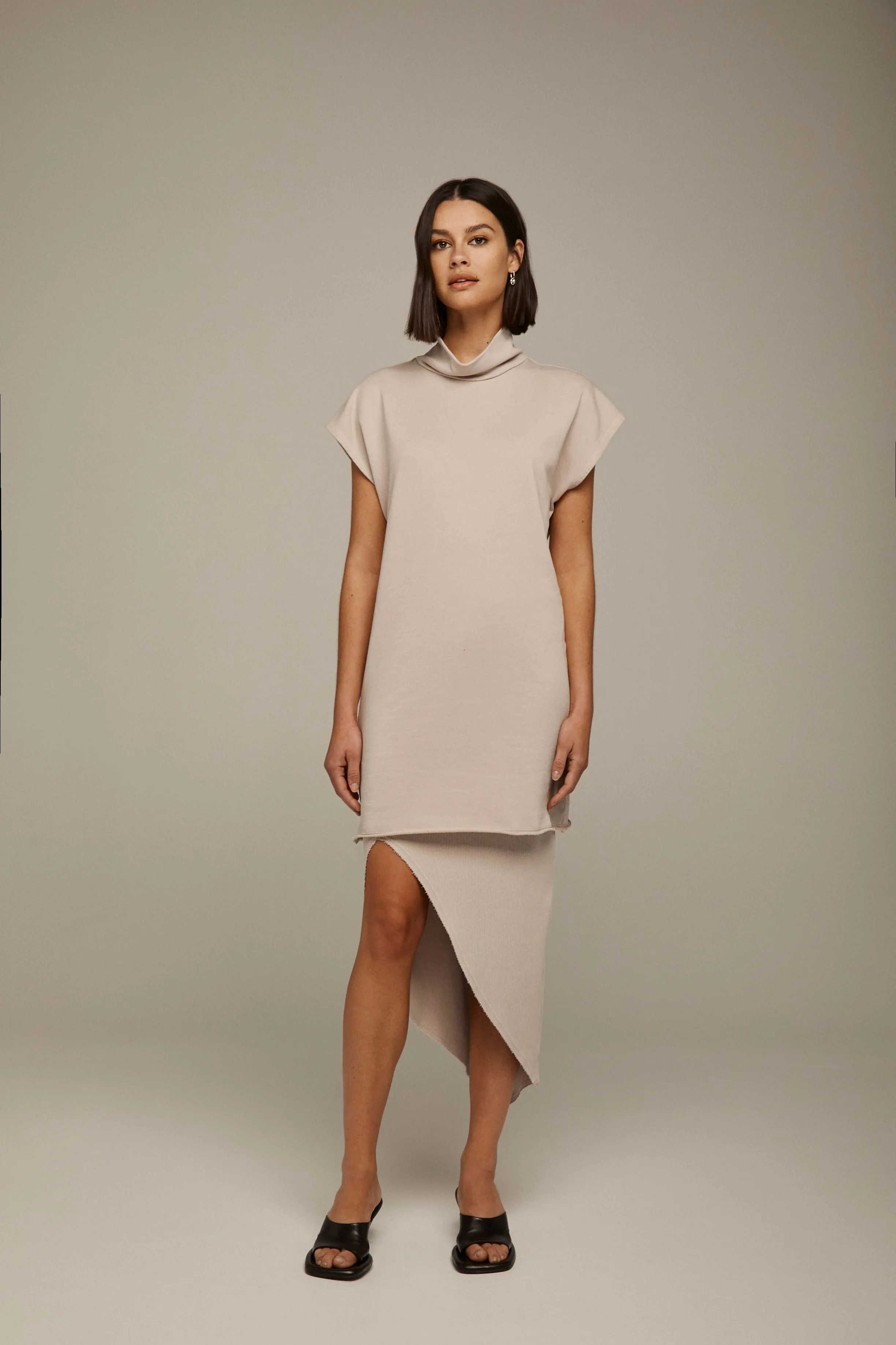 Ribbed High Low Skirt