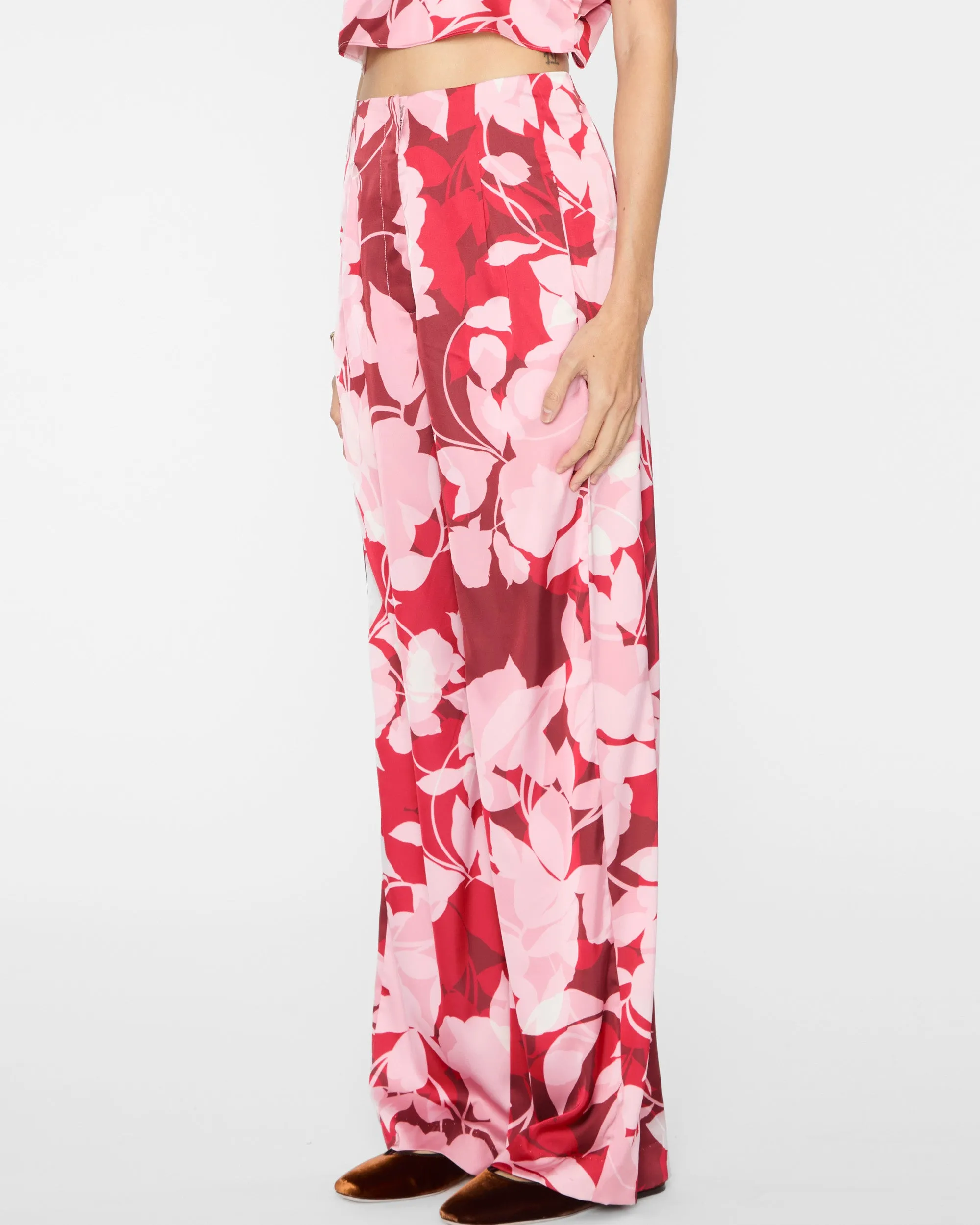 Rita Pants in Flora Rosada Satin