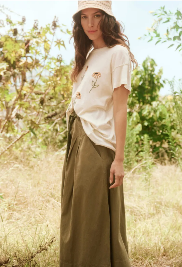 The Boxy Crew with Sunflower Embroidery, Washed White
